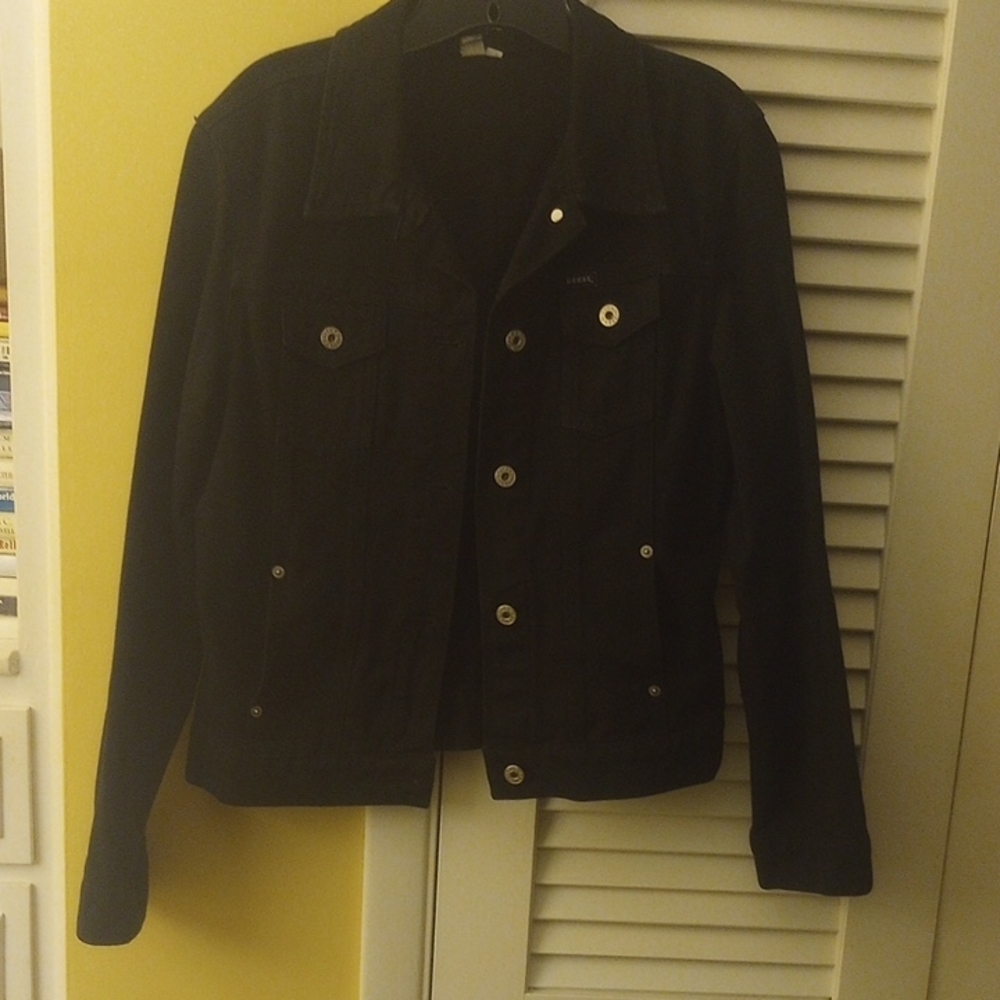 Vintage GUESS Women's Black Denim Jacket